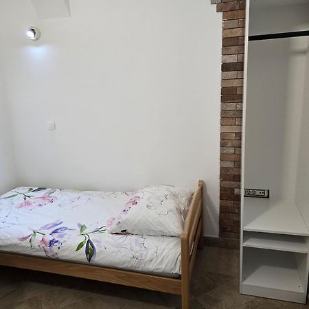 Apartments Fazarinc S Parkiriscem Цельє Екстер'єр фото