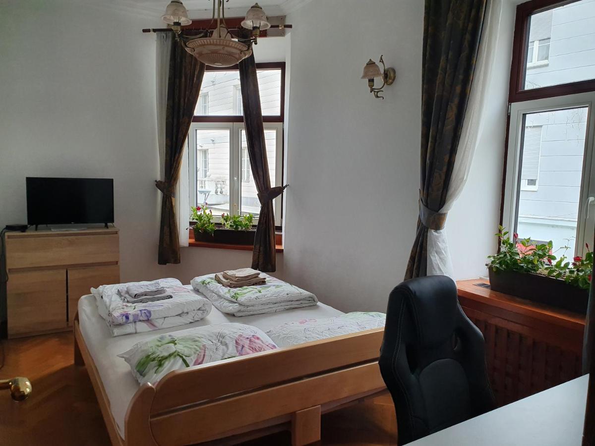 Apartments Fazarinc S Parkiriscem Цельє Екстер'єр фото